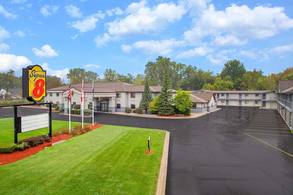 Super 8 By Wyndham Marysville/Port Huron Area Kültér fotó